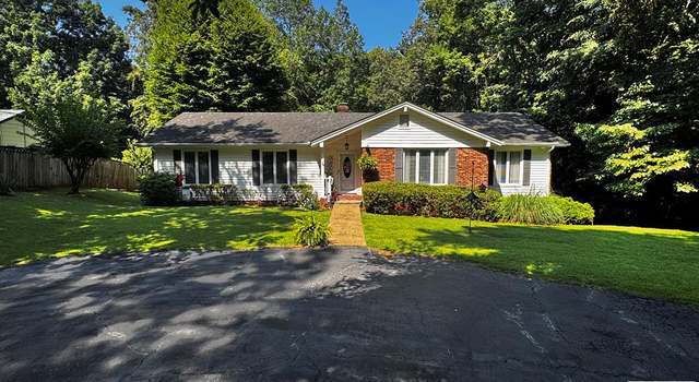 Photo of 1222 Lanier Rd, Martinsville, VA 24112