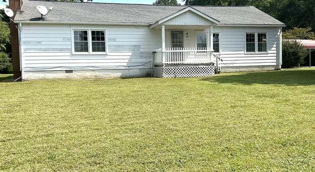 Photo of 95 Dogwood Rd, Stuart, VA 24171