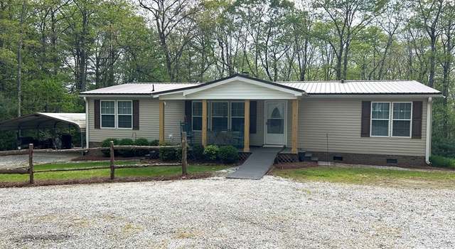 Photo of 412 Wolf Creek Ln, Ararat, VA 24053