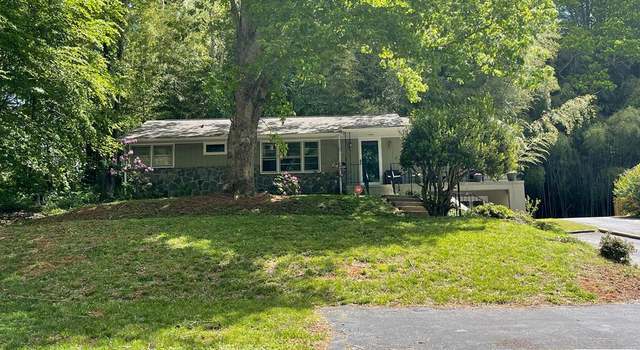 Photo of 801 Indian Trl, Martinsville, VA 24112