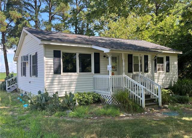 Property at 146 Robins Point Ave, Deltaville, VA 23043, 2 beds, 1 bath