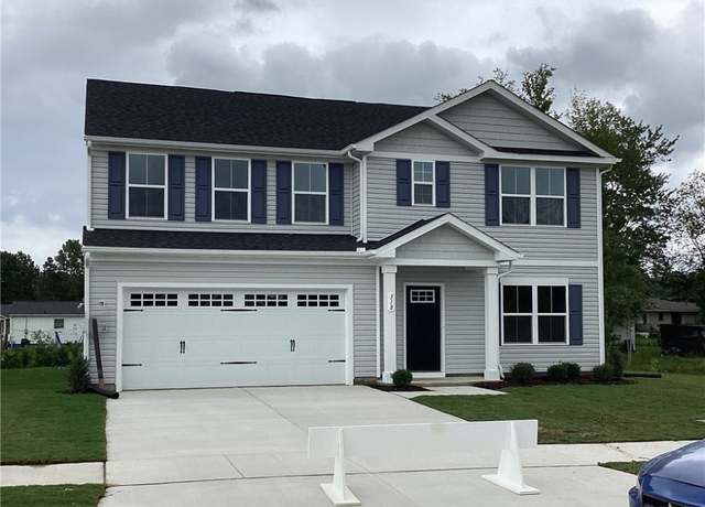 Property at 318 Pointers Dr, West Point, VA 23181, 5 beds, 3 baths
