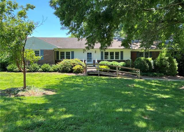 Property at 366 General Puller Hwy, Saluda, VA 23149, 3 beds, 2 baths