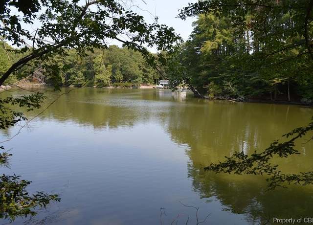 Property at 007 Holly Hbr, Burgess, VA 22539