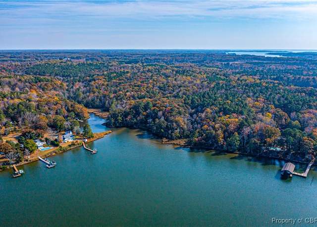 Property at 161A Hoecake Rd, Lancaster, VA 22503
