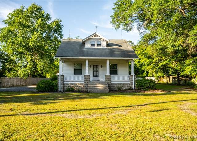 Property at 667 Chesapeake Dr, White Stone, VA 22578, 3 beds, 2 baths