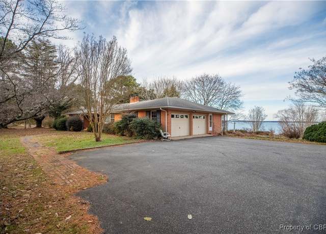 Property at 436 Hibble Rd, Saluda, VA 23031, 4 beds, 2.5 baths