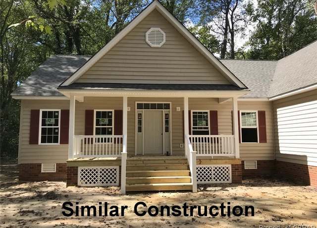 Property at 1018 Mariners Woods Dr, Hartfield, VA 23071, 3 beds, 2 baths
