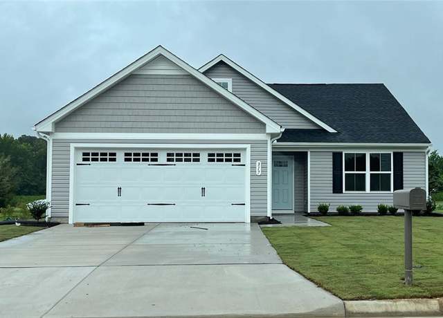 Property at 317 Pointers Dr, West Point, VA 23181, 3 beds, 2 baths
