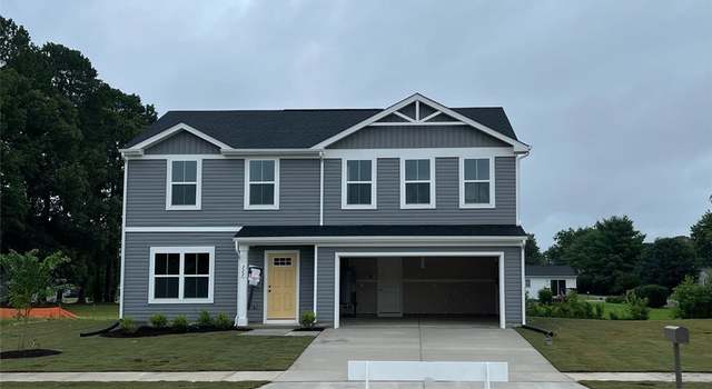 Photo of 320 Pointers Dr, West Point, VA 23181