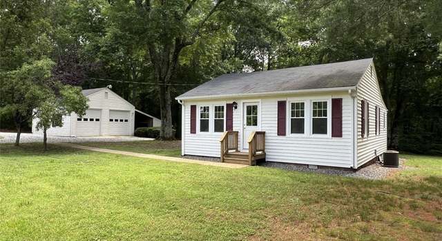 Photo of 398 Philpot Rd, Locust Hill, VA 23092