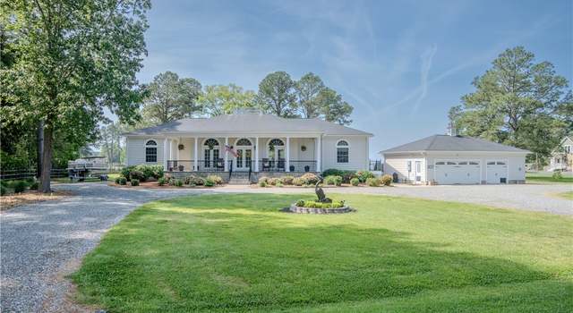 Photo of 207 Hansford Cir, Port Haywood, VA 23138