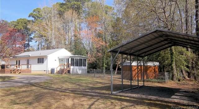 Photo of 75 Greenway Dr, Hartfield, VA 23071