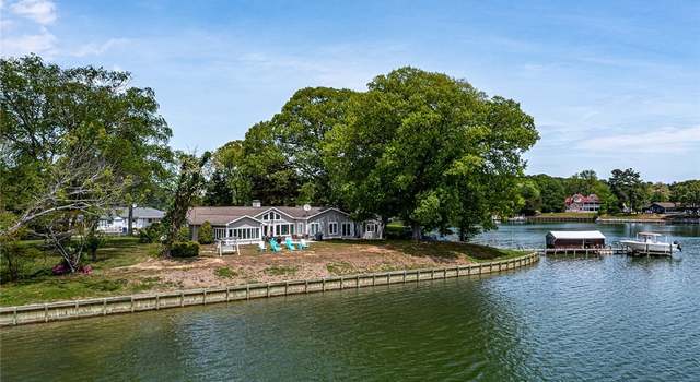 Photo of 322 Lucom Point Road Dr, Reedville, VA 22539