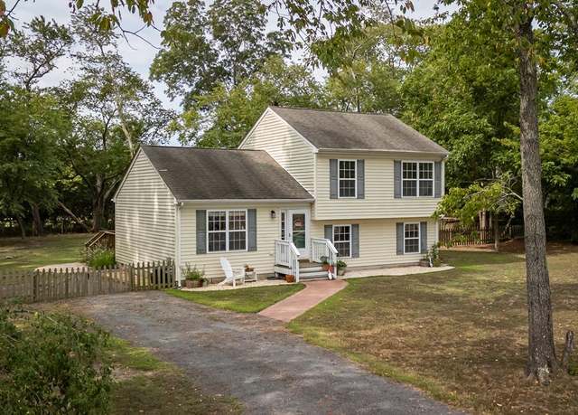 Property at 5120 Hortense Ln, Cape Charles, VA 23310, 3 beds, 2.5 baths