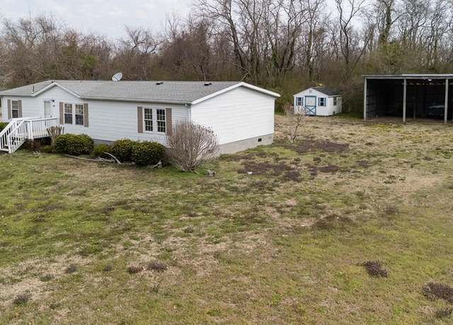 Property at 23201 Parsons Cir, Cape Charles, VA 23310, 3 beds, 2 baths