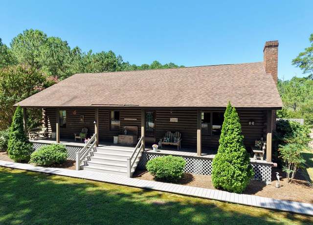Property at 24220 East Point Rd, Onancock, VA 23417, 3 beds, 2 baths