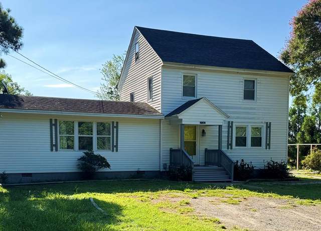 Property at 17063 Station Ln, Eastville, VA 23347, 3 beds, 1.5 baths