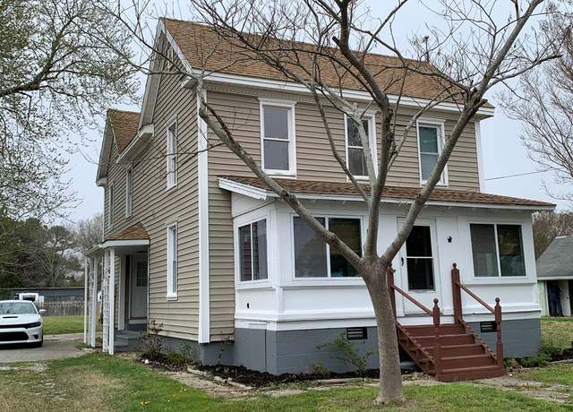 Property at 39065 Church St, Greenbackville, VA 23356, 4 beds, 2 baths