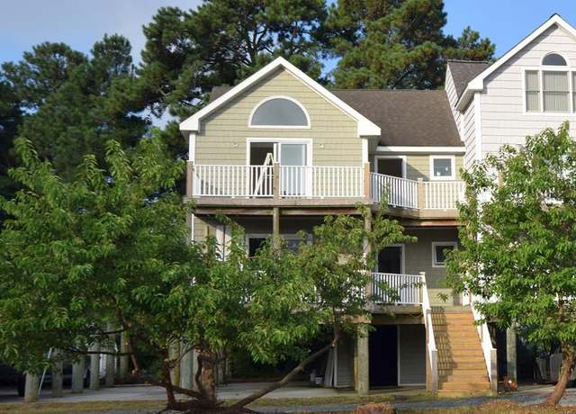Property at 3365 Peaceful Ln, Chincoteague, VA 23336, 2 beds, 2.5 baths