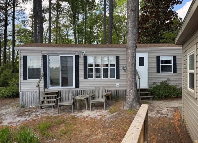 Property at 35015* Maple Ct, Horntown, VA 23395, 2 beds, 1 bath