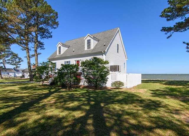 Property at 15259 Russell Dr, Onancock, VA 23417, 2 beds, 2 baths
