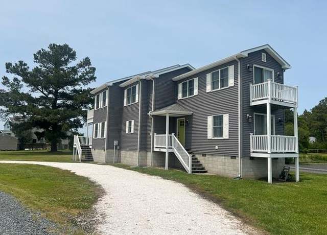 Property at 5061 Bay Colony Ln, Chincoteague, VA 23336, 3 beds, 2 baths