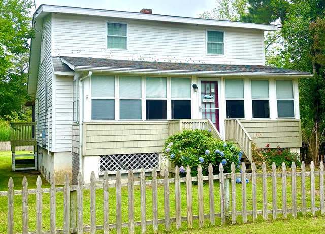 Property at 20182 Allen Ln, Onancock, VA 23417, 2 beds, 1 bath