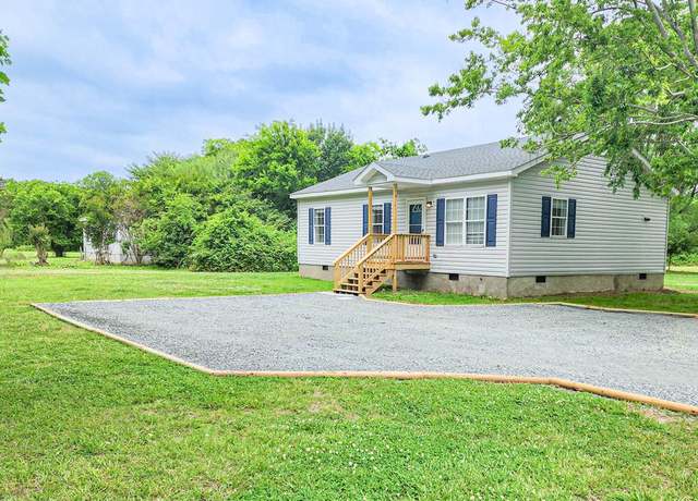 Property at 11490 Church Neck Rd, Machipongo, VA 23405, 3 beds, 1 bath