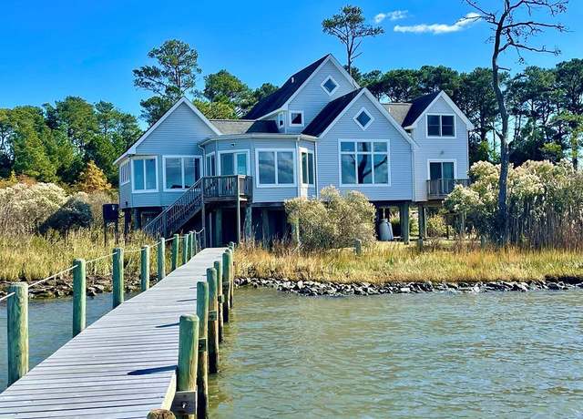 Property at 5108 Wildcat Ln, Chincoteague, VA 23336, 3 beds, 3 baths