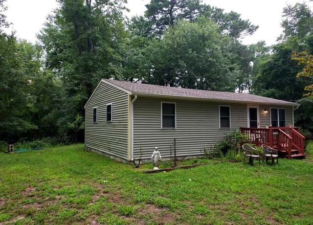 Property at 4202 Cherrix Ln, Chincoteague, VA 23336, 3 beds, 1 bath