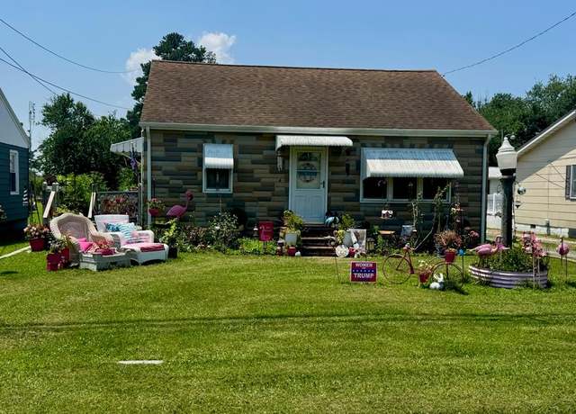 Property at 7158 Bunting Rd, Chincoteague, VA 23336, 2 beds, 1 bath