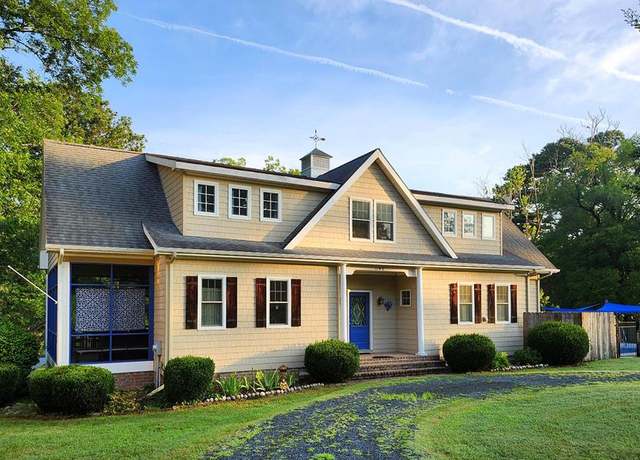 Property at 1 Turner St, Onancock, VA 23417, 3 beds, 3.5 baths