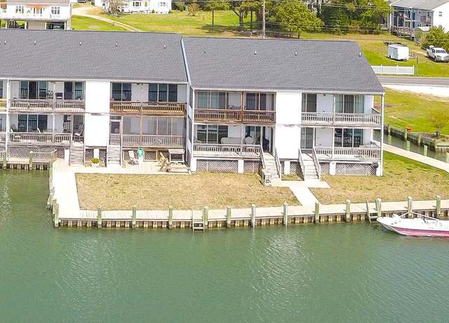Property at 7622 East Side Rd, Chincoteague, VA 23336, 2 beds, 2 baths