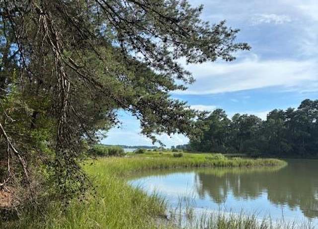 Property at 8T Hungars Pt Unit 8T, Machipongo, VA 23405