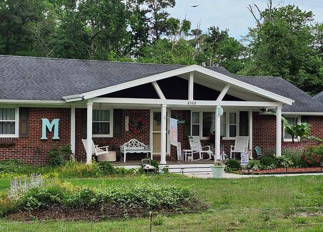 Property at 4068 Ridge Rd, Chincoteague, VA 23336, 3 beds, 2 baths