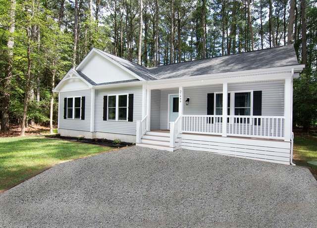 Property at 37444 Castaway Dr, Greenbackville, VA 23356, 3 beds, 2 baths