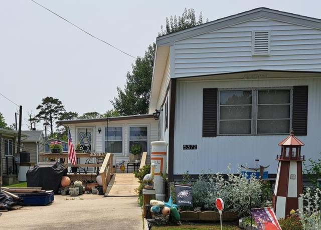 Property at 5372 Mccleary Dr, Chincoteague, VA 23336, 2 beds, 2 baths