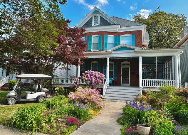 Property at 616 Tazewell Ave, Cape Charles, VA 23310, 5 beds, 3.5 baths