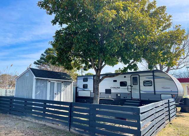Property at 8061 Mire Pond One, Chincoteague, VA 23336, 2 beds, 1 bath