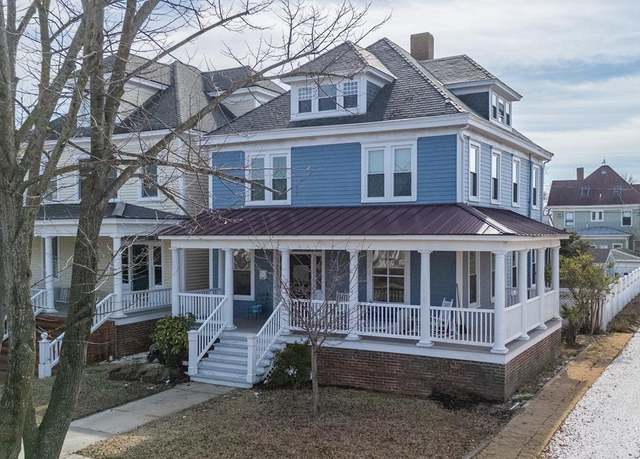 Property at 114 Tazewell Ave, Cape Charles, VA 23310, 3 beds, 2 baths