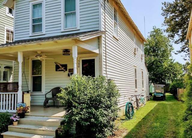 Property at 540 Randolph Ave, Cape Charles, VA 23310, 3 beds, 1.5 baths