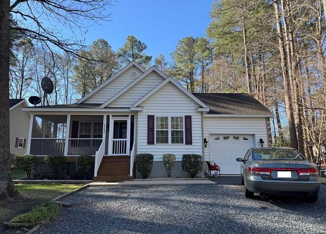 Property at 37352 Davey Jones Blvd, Greenbackville, VA 23356, 3 beds, 2 baths