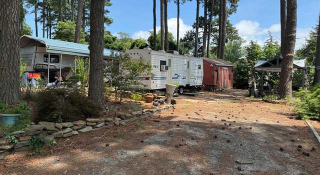 Photo of 15 & 16* Slipper Shell Dr Unit 15&16, Horntown, VA 23395