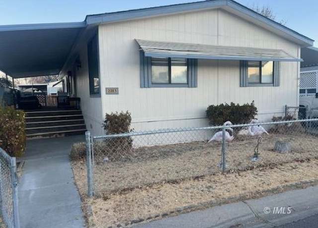 Property at 2283 Baskerville Ave, Bishop, CA 93514, 3 beds, 2 baths