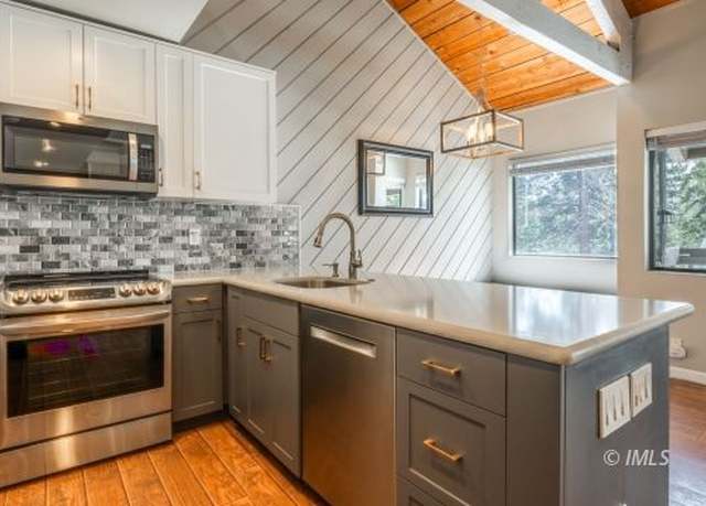 Property at 1629 Majestic Dr #89, Mammoth Lakes, CA 93546, 1 bed, 2 baths