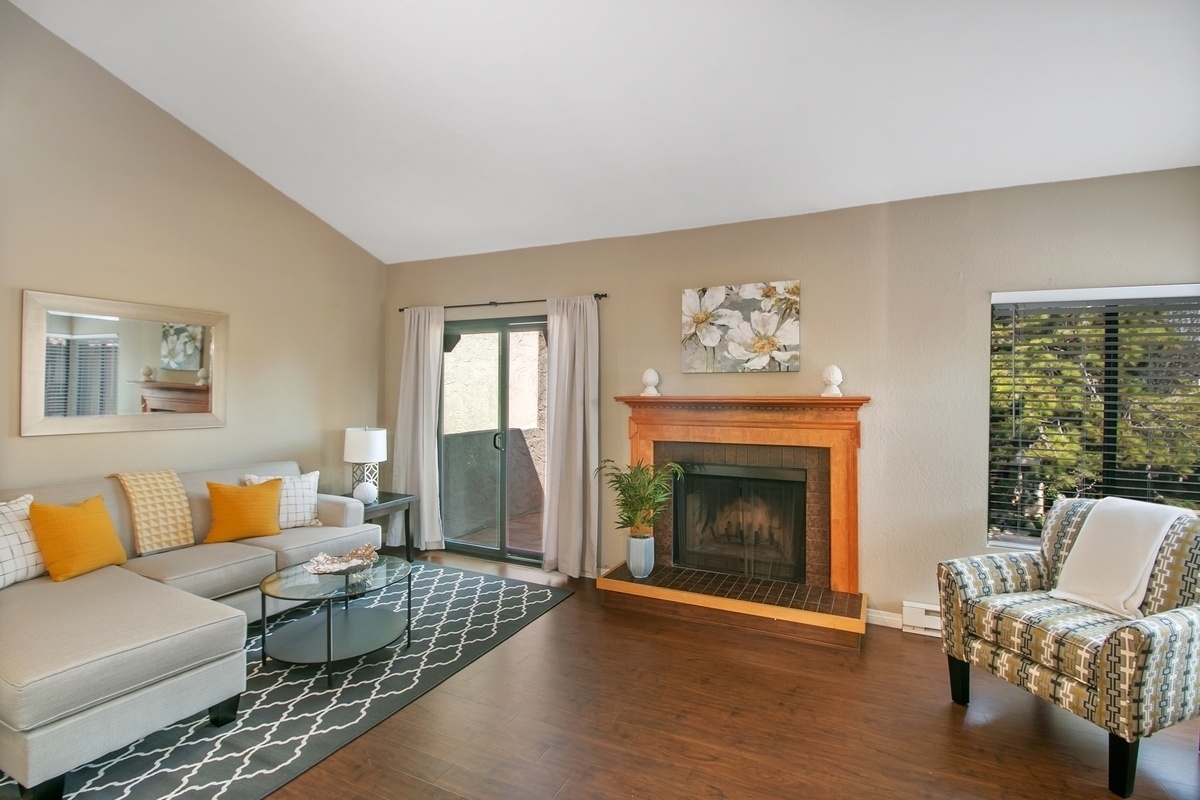 13750 Ruette Le Parc Unit C, Del Mar, CA 92014 | MLS# 180012090 | Redfin