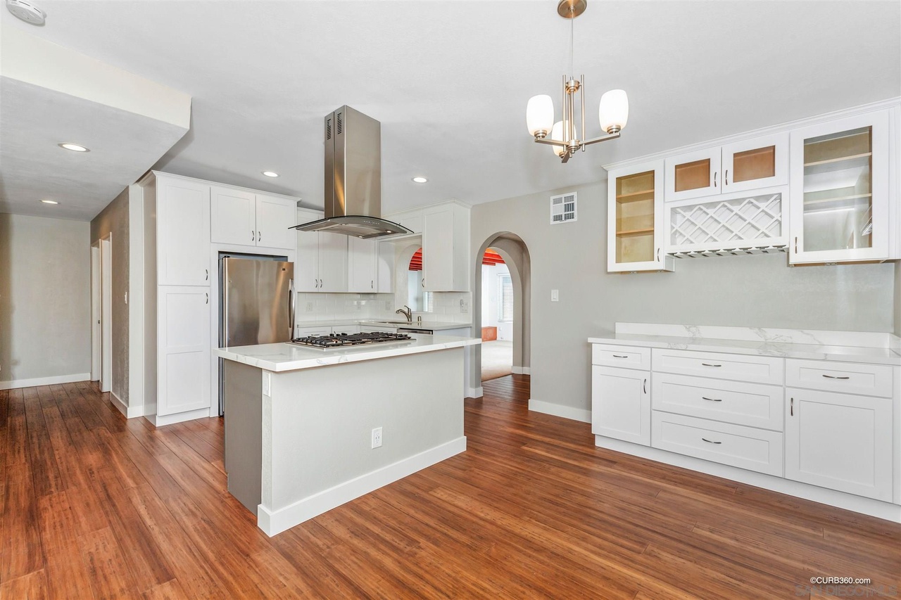 4663 Pocahontas Ave San Diego Ca 92117 Mls 210007204 Redfin