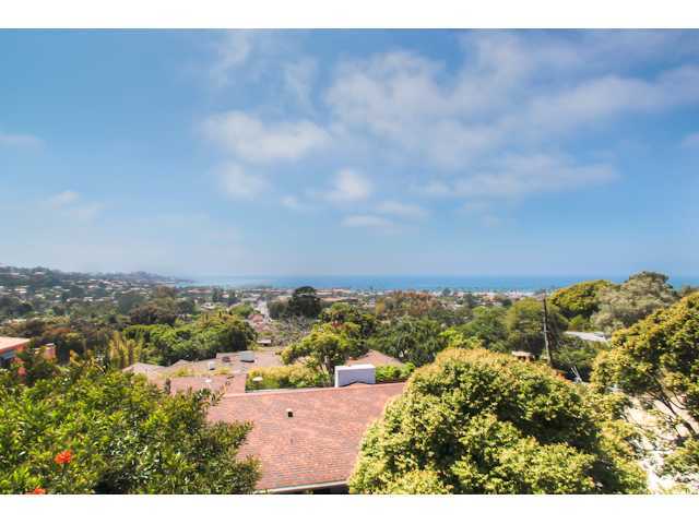 2497 Avenida De La Playa, La Jolla, CA 92037 | MLS# 130021215 | Redfin