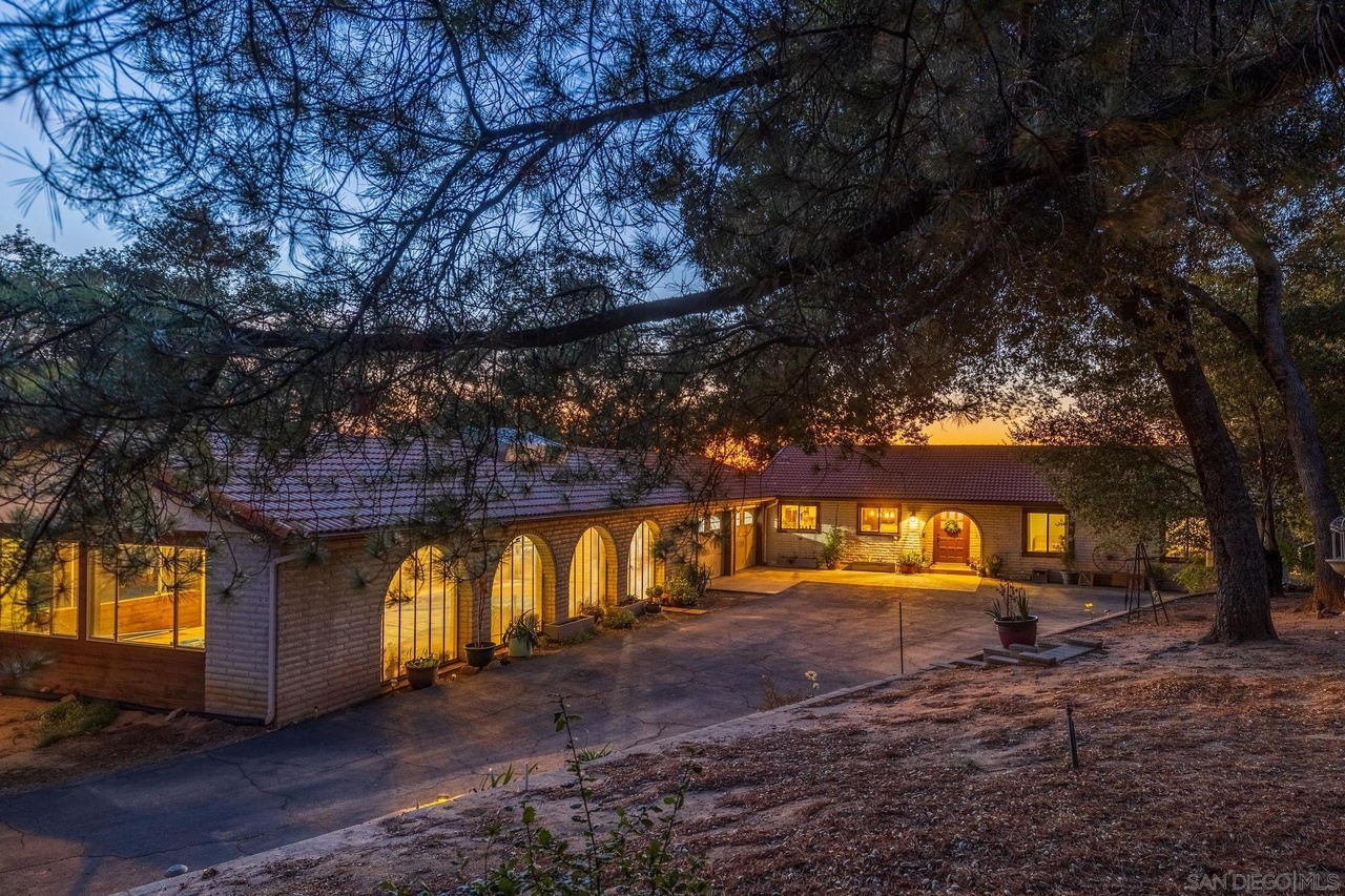 1634 Oakforest Rd, Santa Ysabel, CA 92070 MLS 230021654 Redfin